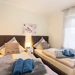 Apartment Blumeninsel