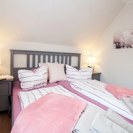 Blumeninsel Apartment *